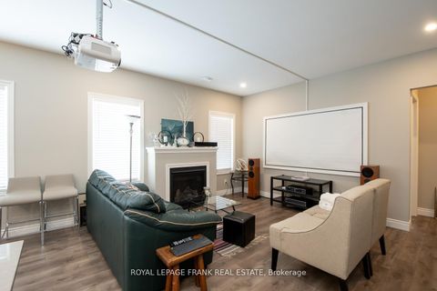 Photo 8 at 58 Vipond Road, Brooklin, Whitby