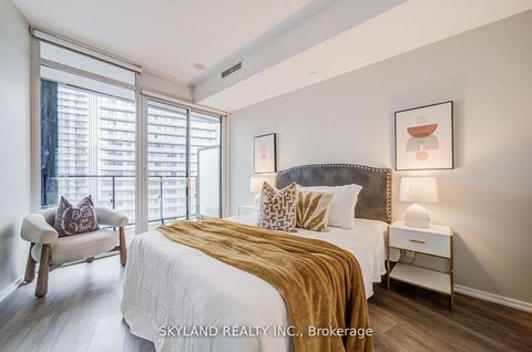 Photo 7 at 3211 - 125 Peter Street, Waterfront Communities C1, Toronto