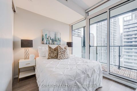 Photo 10 at 3211 - 125 Peter Street, Waterfront Communities C1, Toronto