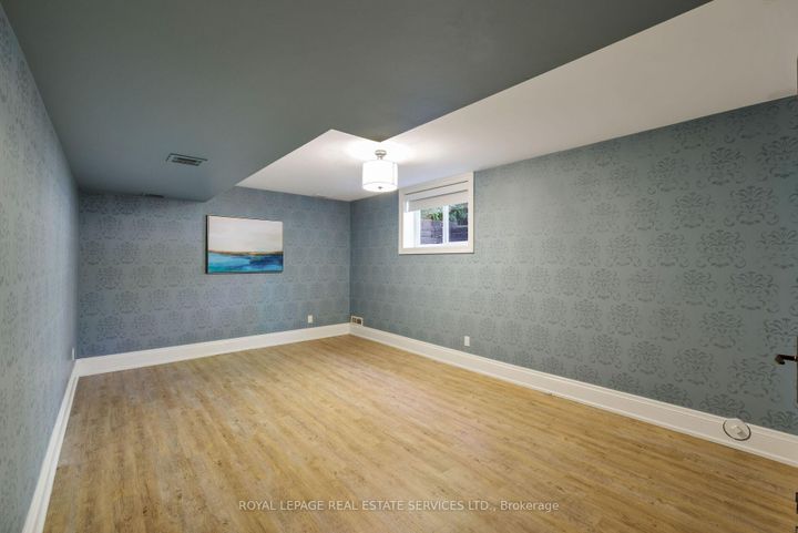 Photo 32 at 2448 Bridge Road, WO West, Oakville