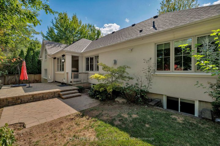 Photo 35 at 2448 Bridge Road, WO West, Oakville