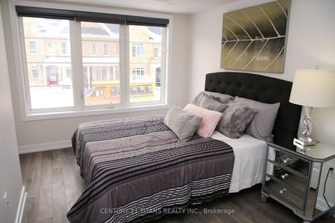 Photo 13 at 135 - 80 Parrotta Drive, Pelmo Park W5, Toronto