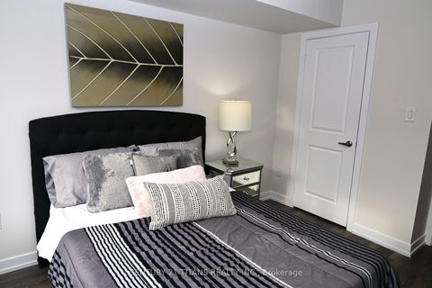 Photo 14 at 135 - 80 Parrotta Drive, Pelmo Park W5, Toronto