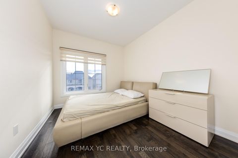 Photo 31 at 33 Duncombe Lane, South Richvale, Richmond Hill