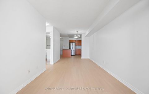 Photo 6 at 1508 - 3880 Duke Of York Boulevard, City Centre, Mississauga