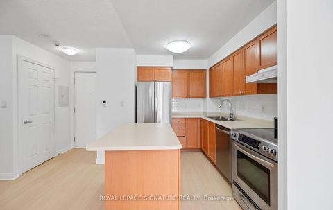 Photo 10 at 1508 - 3880 Duke Of York Boulevard, City Centre, Mississauga