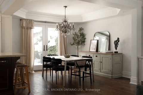 Photo 7 at 37 Wilgar Road, Kingsway South, Toronto