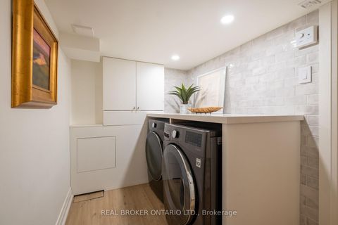 Photo 38 at 37 Wilgar Road, Kingsway South, Toronto