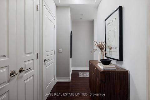 Photo 3 at 416 - 21 Burkebrook Place, York Mills, Toronto