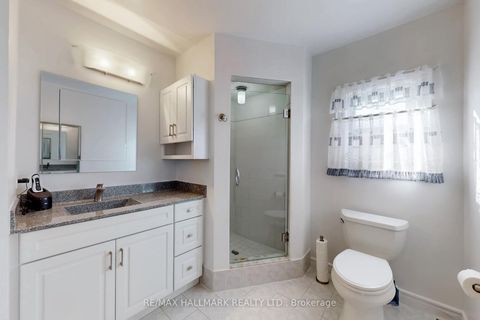 Photo 39 at 28 WHITE LODGE Crescent, Mill Pond, Richmond Hill