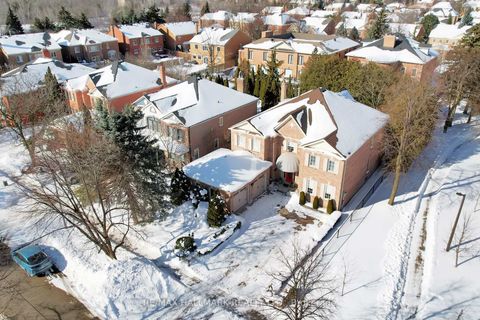 Photo 45 at 28 WHITE LODGE Crescent, Mill Pond, Richmond Hill