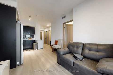 Photo 11 at 605 - 3429 Sheppard Avenue E, Sullivan, Toronto