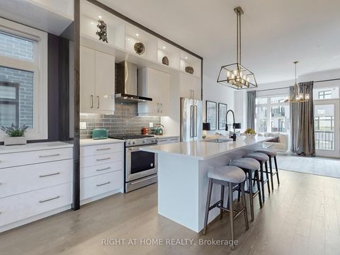 Photo 6 at 163 Lebovic Campus Drive, Patterson, Vaughan