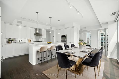 Photo 11 at 1401 - 1430 Yonge Street, St. Clair, Toronto