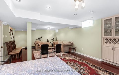 Photo 33 at 4 Skipperhill Crescent, Rouge E11, Toronto