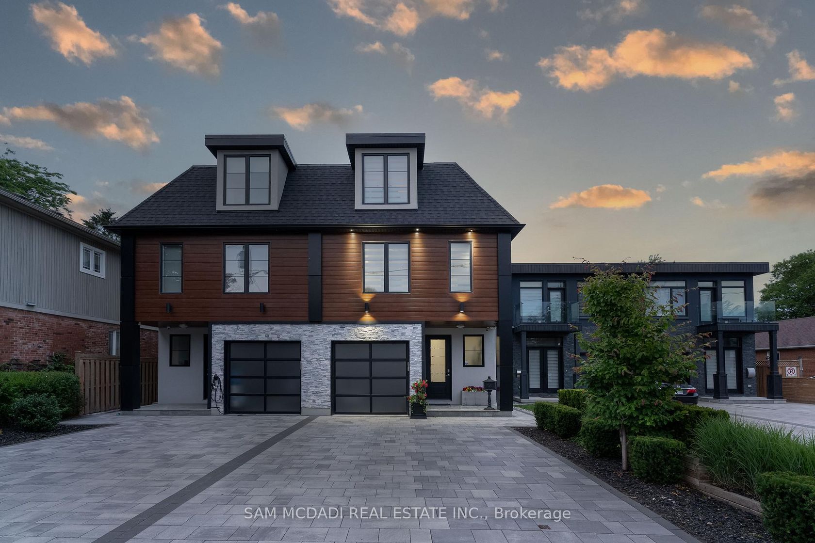 11A Maple Avenue N, Port Credit, Mississauga 