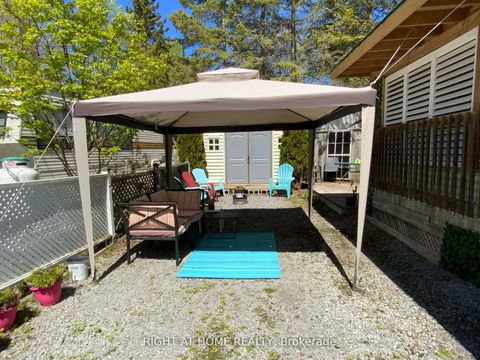 Photo 5 at 3 Woody Way Boulevard E, Pefferlaw, Georgina