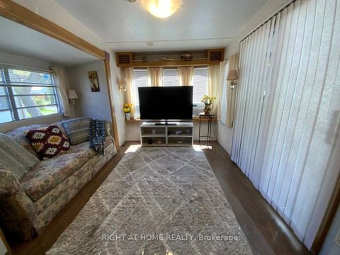 Photo 7 at 3 Woody Way Boulevard E, Pefferlaw, Georgina