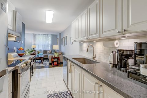 Photo 16 at 106 - 45 Huntingdale Boulevard, L'Amoreaux, Toronto