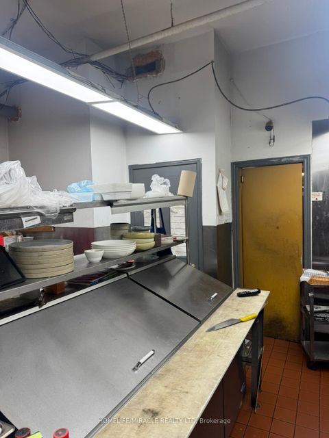 Photo 10 at 1348 Kennedy Road, Dorset Park, Toronto