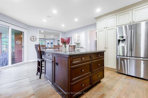 Photo 10 at 152 Treegrove Circle, Hills of St Andrew, Aurora