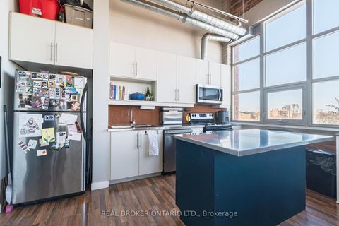 Photo 8 at PH3 - 2154 Dundas Street W, Roncesvalles, Toronto