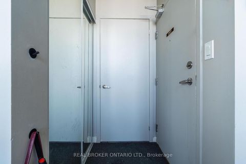 Photo 26 at PH3 - 2154 Dundas Street W, Roncesvalles, Toronto