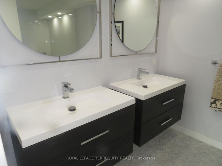 Photo 11 at 3305 - 2045 Lake Shore Boulevard W, Mimico, Toronto