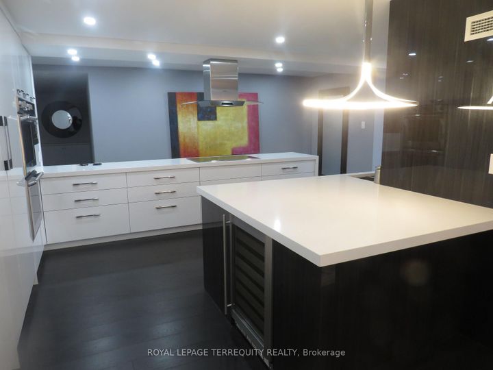 Photo 16 at 3305 - 2045 Lake Shore Boulevard W, Mimico, Toronto