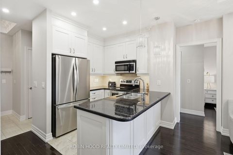 Photo 6 at 331 - 21 Burkebrook Place, York Mills, Toronto