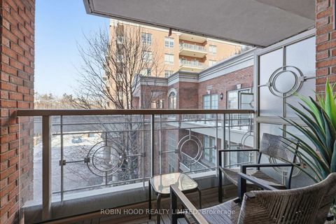 Photo 32 at 331 - 21 Burkebrook Place, York Mills, Toronto