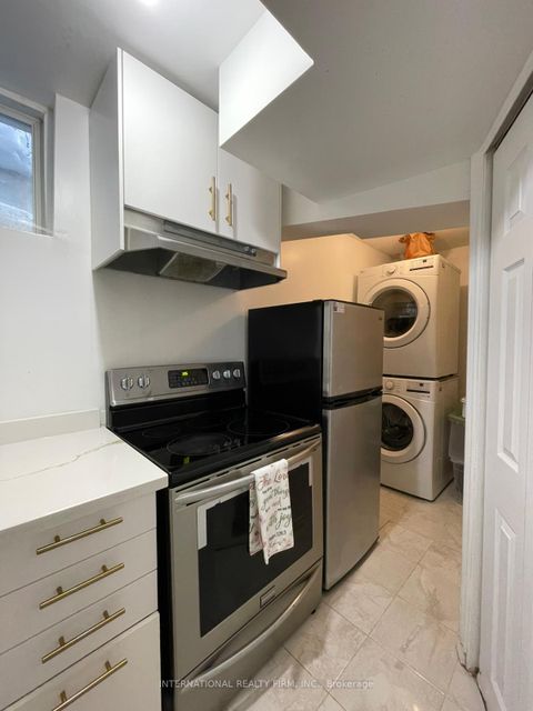 Photo 38 at 63 Wessenger Drive, Holly, Barrie