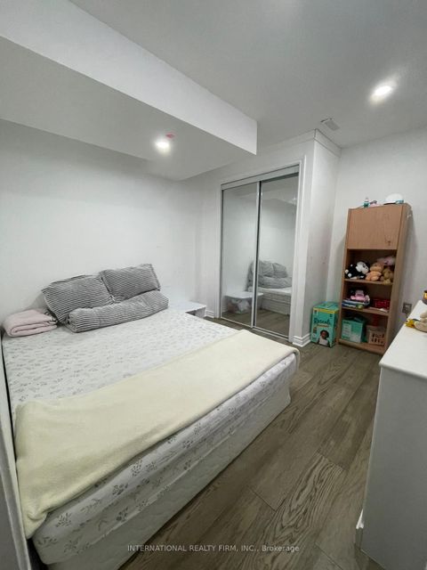 Photo 40 at 63 Wessenger Drive, Holly, Barrie