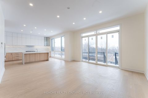 Photo 6 at 85 Post Oak Drive, Jefferson, Richmond Hill