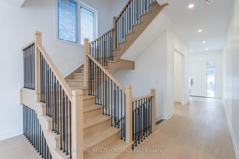 Photo 16 at 85 Post Oak Drive, Jefferson, Richmond Hill