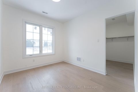 Photo 23 at 85 Post Oak Drive, Jefferson, Richmond Hill