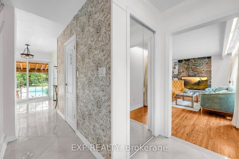 Photo 3 at 223 Violet Court, Centennial, Oshawa