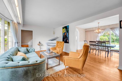 Photo 5 at 223 Violet Court, Centennial, Oshawa