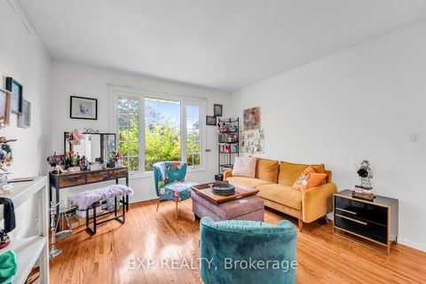 Photo 14 at 223 Violet Court, Centennial, Oshawa