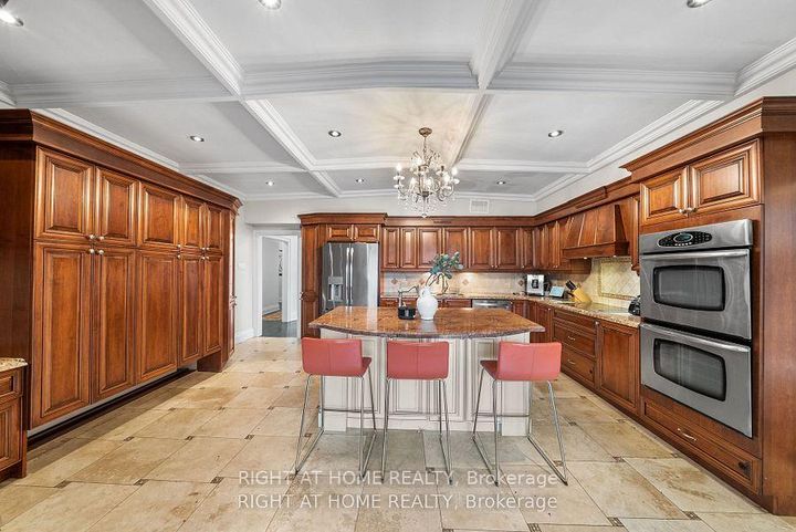 Photo 16 at 40 Heathview Avenue, Bayview Village, Toronto