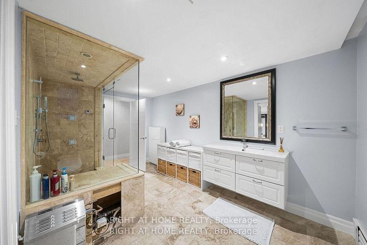 Photo 28 at 40 Heathview Avenue, Bayview Village, Toronto