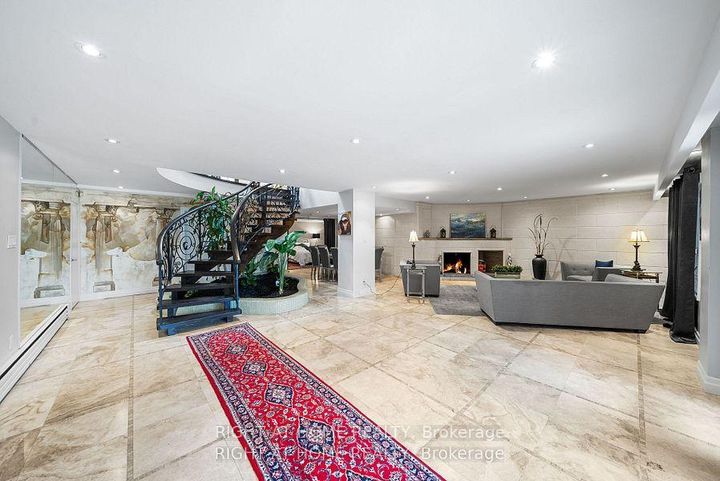 Photo 32 at 40 Heathview Avenue, Bayview Village, Toronto