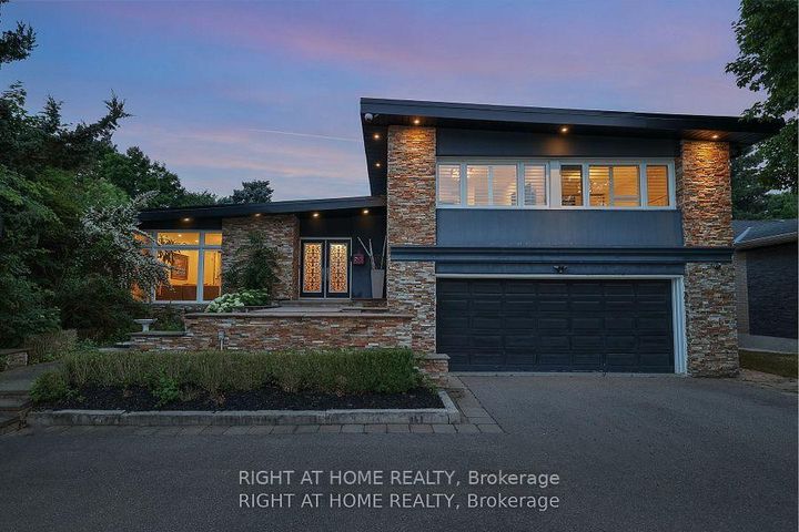 Photo 37 at 40 Heathview Avenue, Bayview Village, Toronto