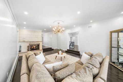 Photo 13 at 40 Heathview Avenue, Bayview Village, Toronto