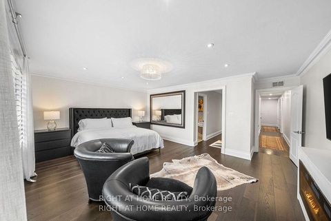 Photo 18 at 40 Heathview Avenue, Bayview Village, Toronto