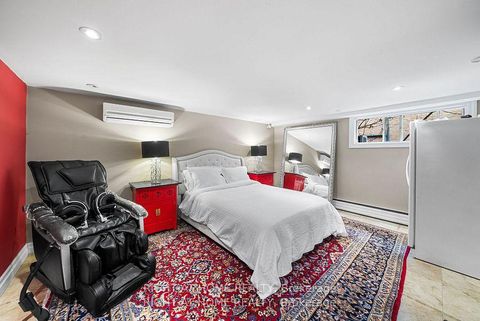 Photo 29 at 40 Heathview Avenue, Bayview Village, Toronto