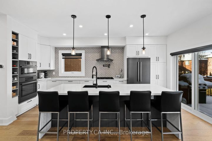 Photo 10 at 44 Andrew Hill Drive, Vellore Village, Vaughan