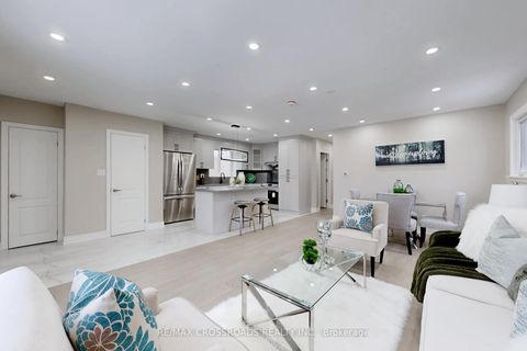 Photo 7 at 126 Portsdown Road, Dorset Park, Toronto