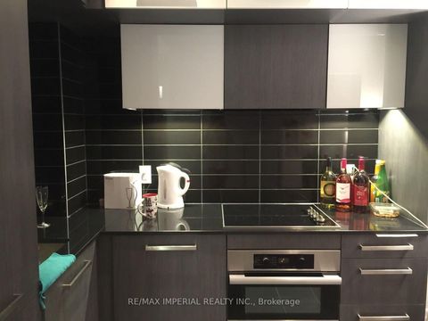 Photo 2 at 3304 - 8 The Esplanade Avenue, Waterfront Communities C8, Toronto