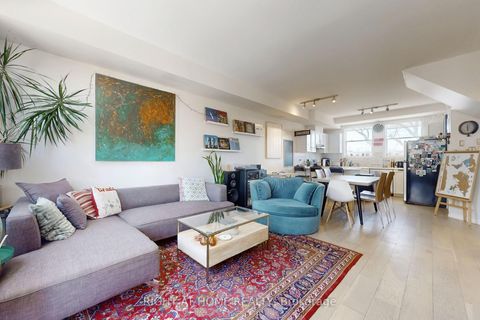 Photo 3 at 213 - 55 Halton Street, Bellwoods, Toronto